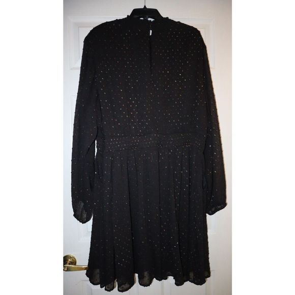 Torrid Women's Plus Sz 3 (3X) Deep Black Mini Clip Dot Blouson Sleeve Dress $86 - Picture 2 of 16